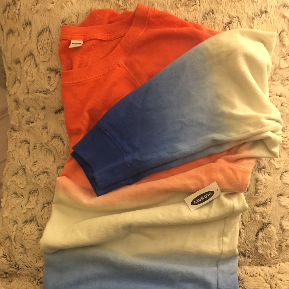Women’s sweatshirt